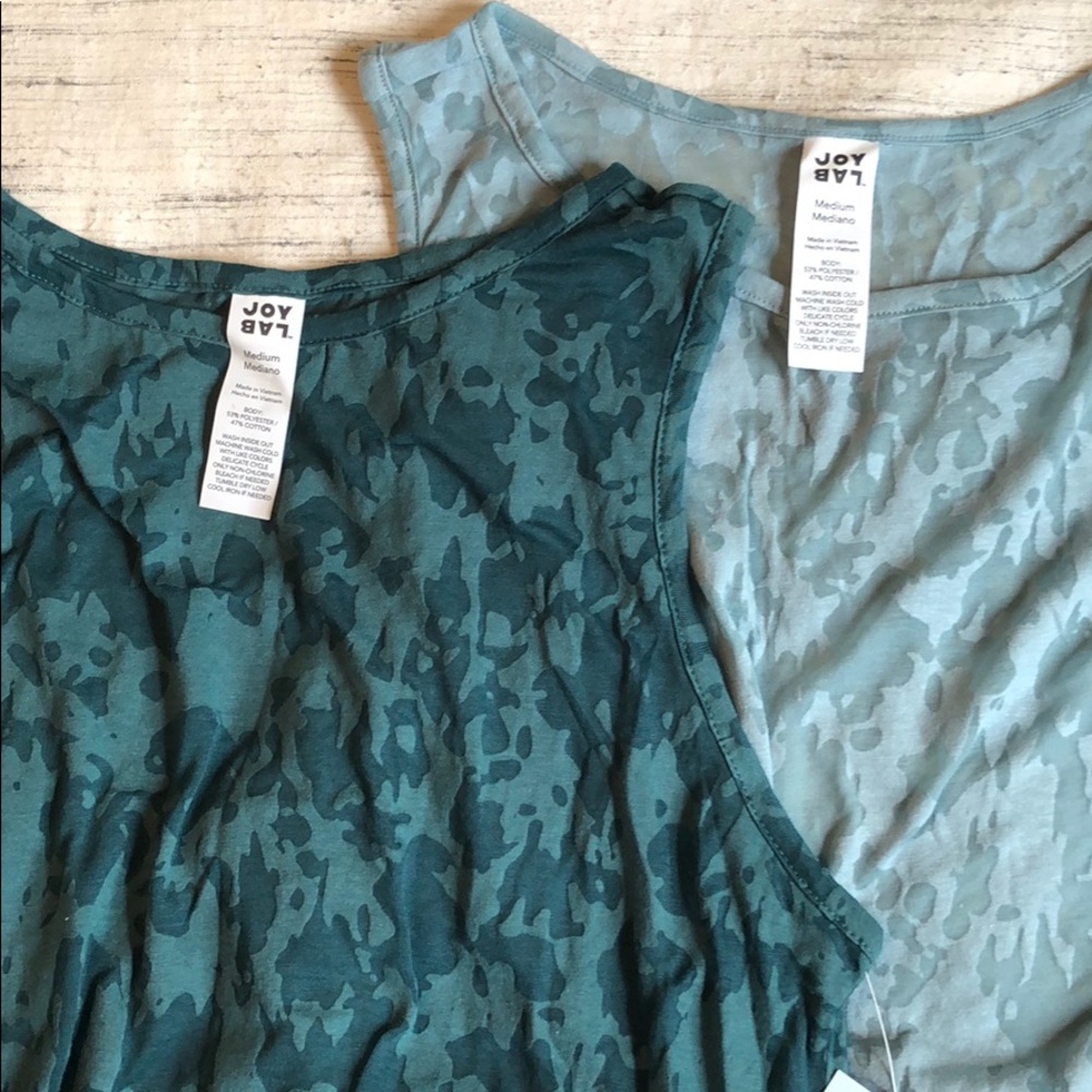 Workout exercise tops - Picture 7 of 8